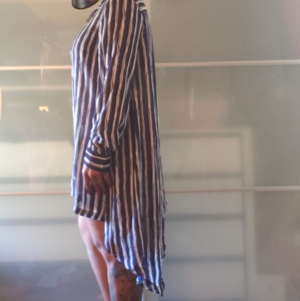See-through dress - Picture 3 of 4